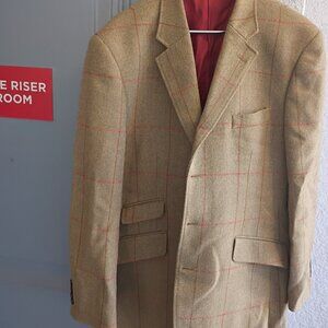 Johnson Woolen Mills red wool jacket with a Saxony Tweed label - 44R
